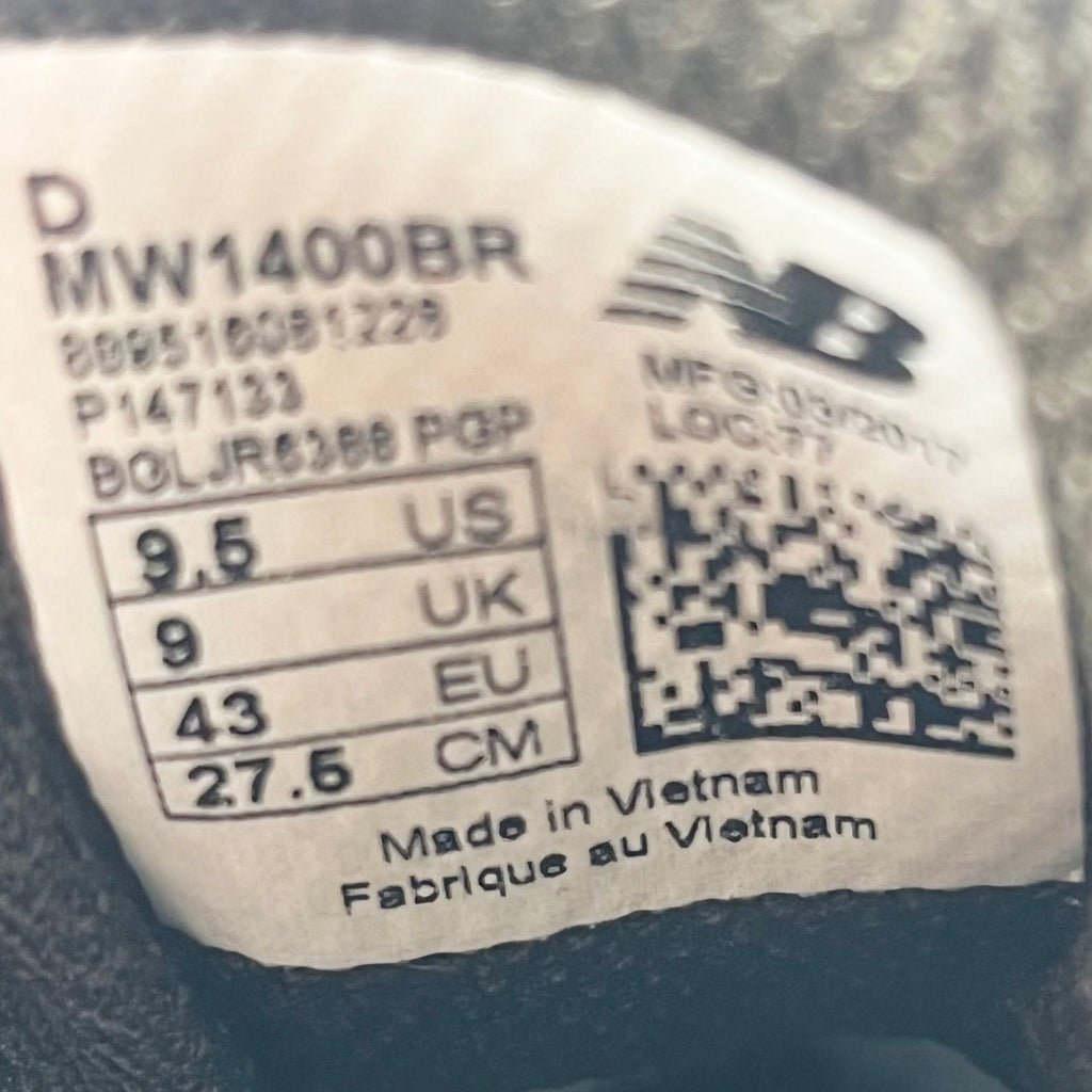 New Balance 1400 Waterproof brown/black UK 8.5