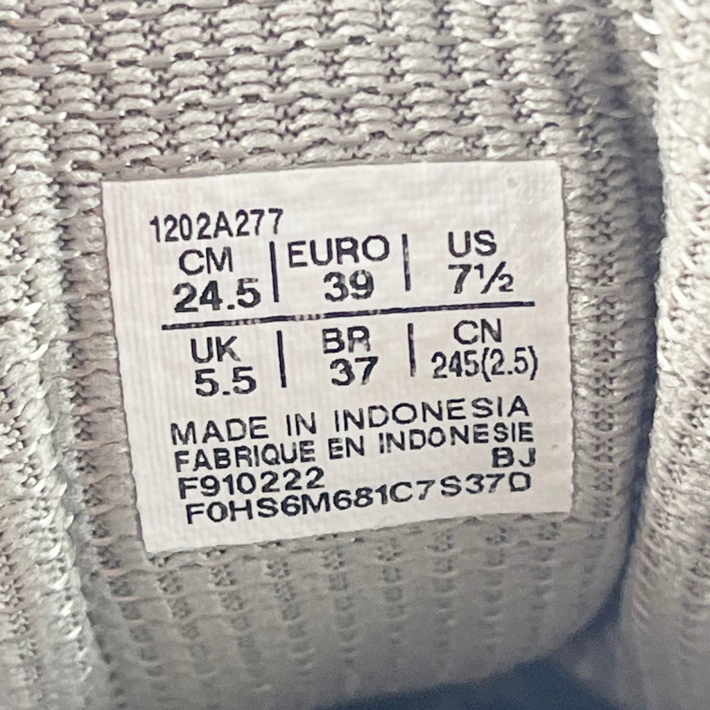 ASICS x Kiko Kostadinov UB3-S Gel Nimbus 9 cream/purple