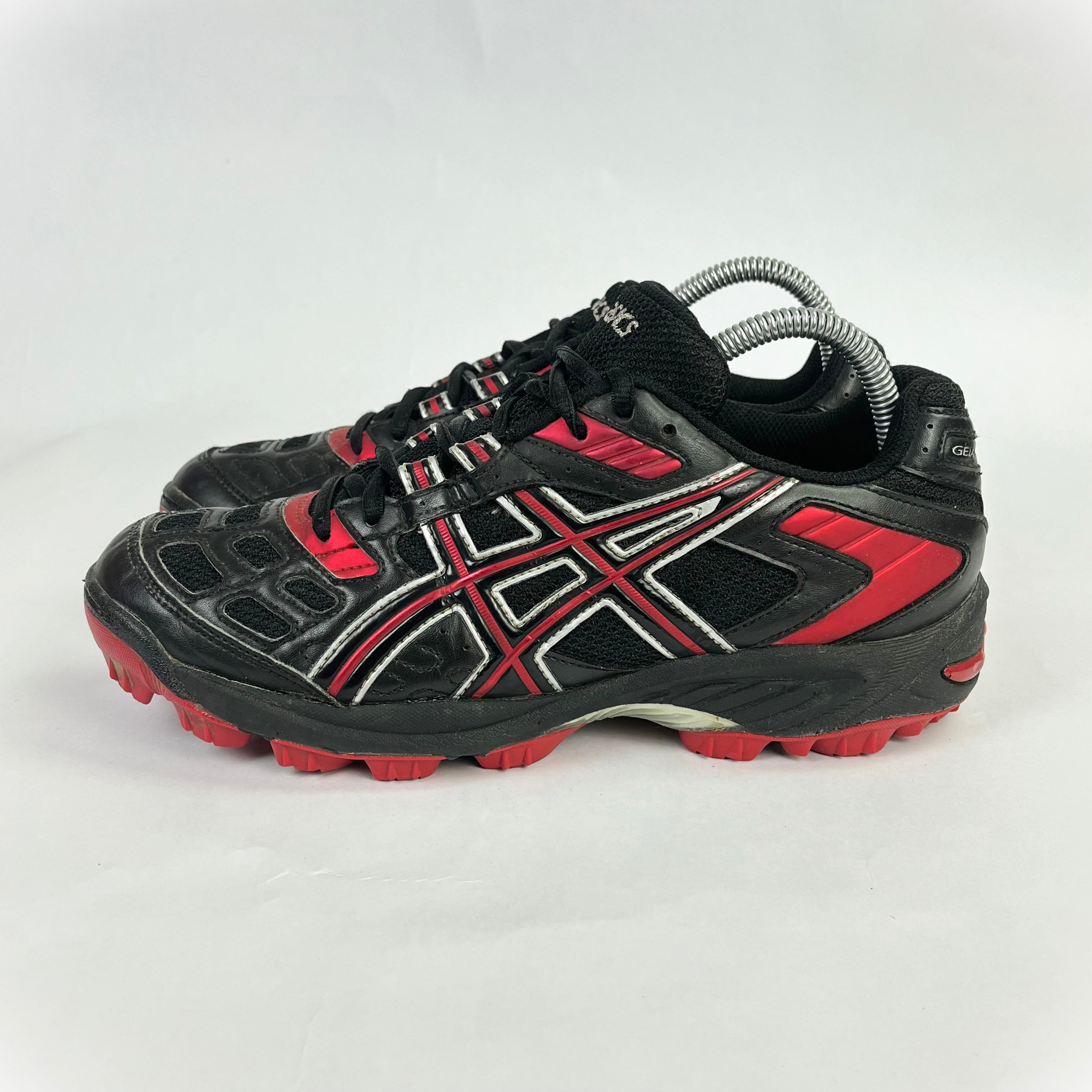 Asics Gel Lethal MP 4 black/red UK 7