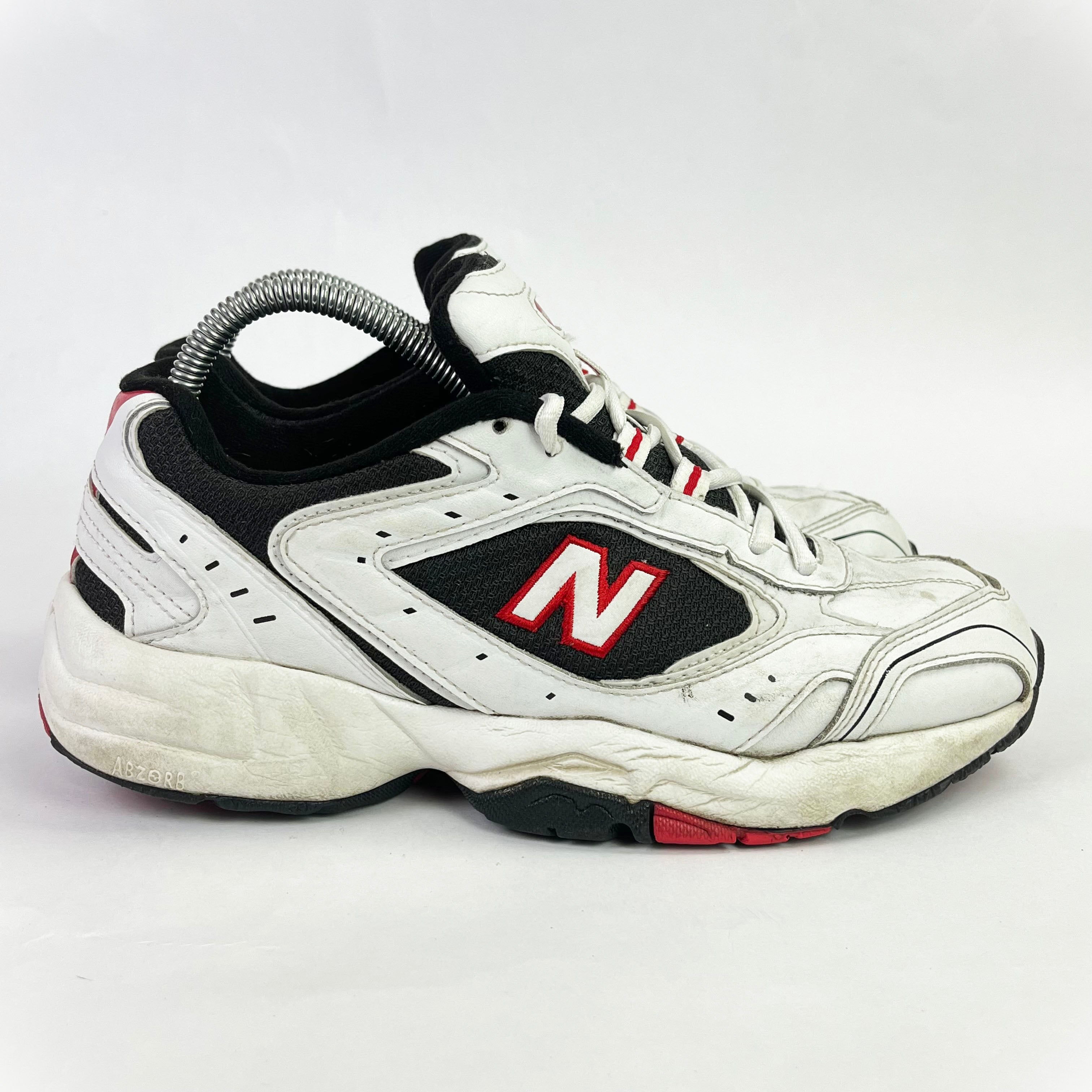 New Balance 452 white/black/red