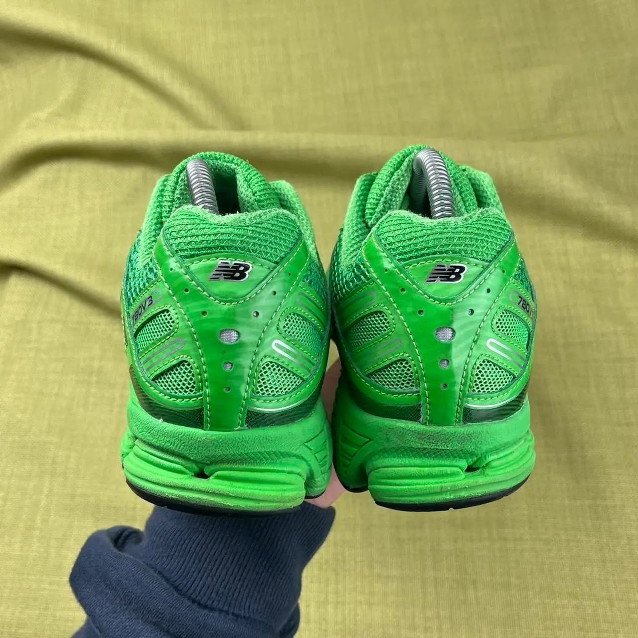 New Balance 780v3 green/black